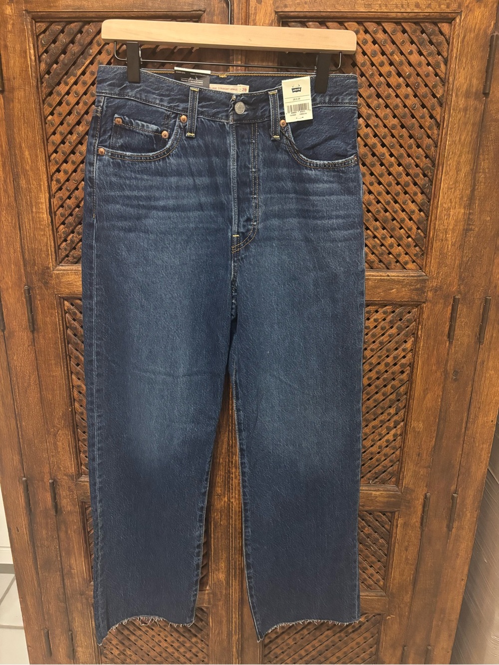 Levi's Ribcage Straight Ankle Jeans